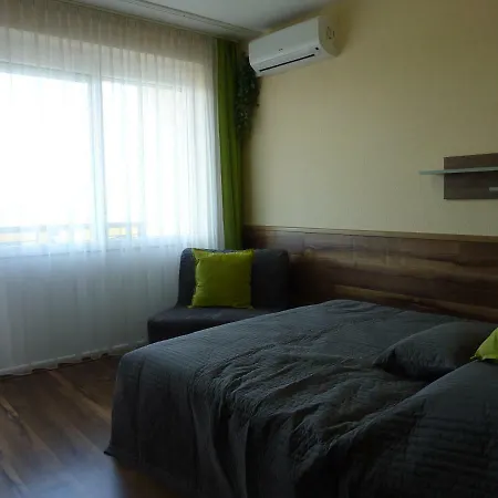 Aranyhid 911 Apartman Lejlighed Siófok