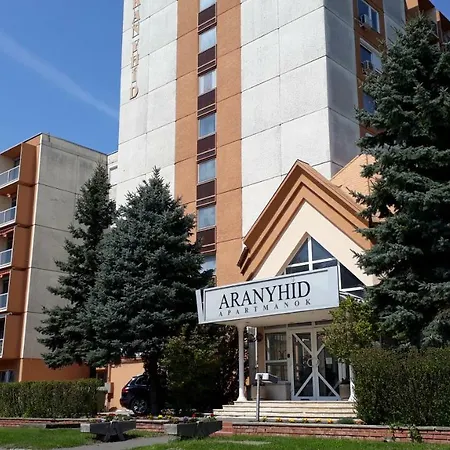Aranyhid 911 Apartman Siófok